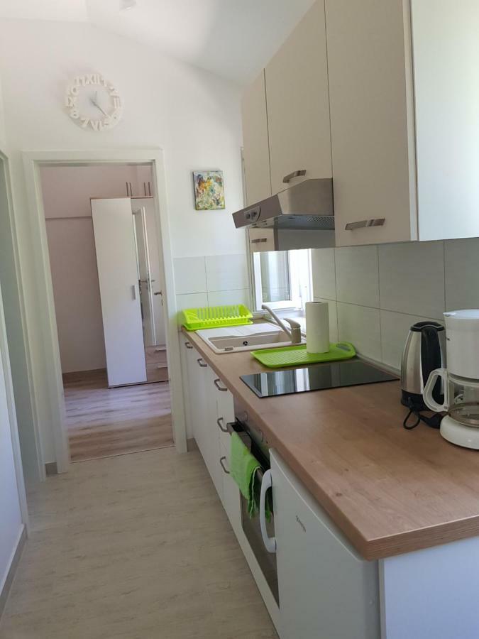 Apartment Zdenka Велі-Лошинь Екстер'єр фото