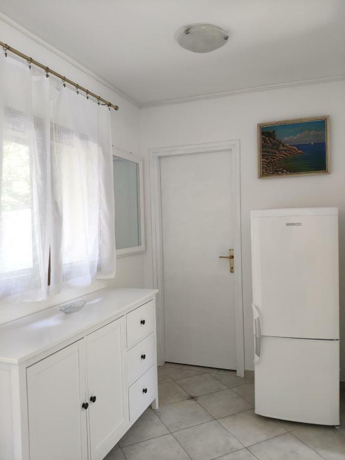 Apartment Zdenka Велі-Лошинь Екстер'єр фото